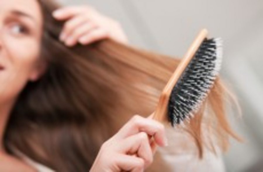 When Hair Fall Out How To Strengthen Hair In The Autumn 