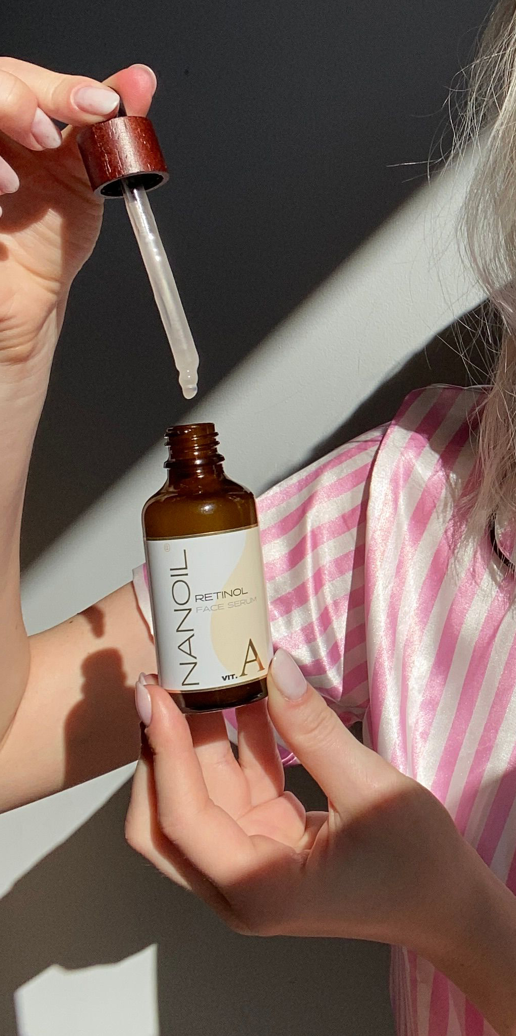 HIT! Nanoil Retinol Face Serum. It does remove fine lines!